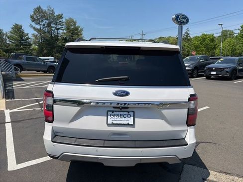 Used 2018 Ford Expedition Limited w/ Equipment Group 302A AWD/4WD image 6