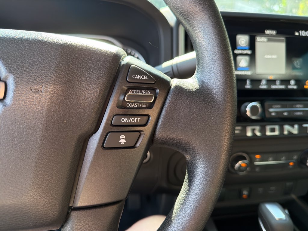 Used 2025 Nissan Frontier SV RWD image 19