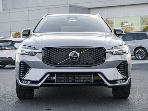 New 2026 Volvo XC60 B5 Plus w/ Protection Package Premier image 2