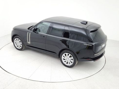 Certified 2024 Land Rover Range Rover SE AWD/4WD image 19