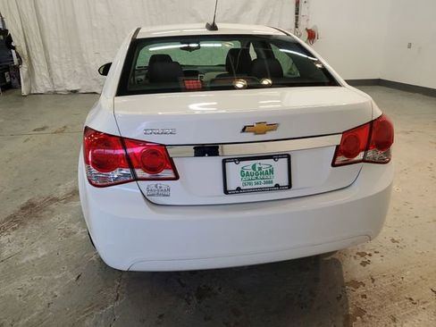 Used 2015 Chevrolet Cruze LS image 5
