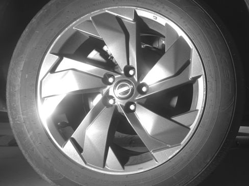 Used 2025 Nissan Rogue SV FWD image 15