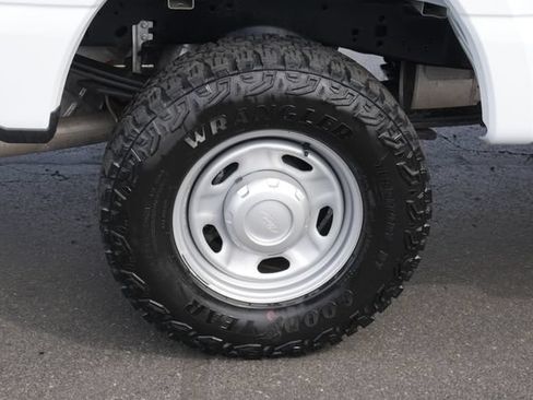 New 2026 Ford F250 XL w/ XL Off-Road Package AWD/4WD image 10