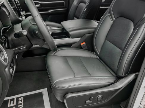 Used 2024 RAM 1500 Big Horn image 28