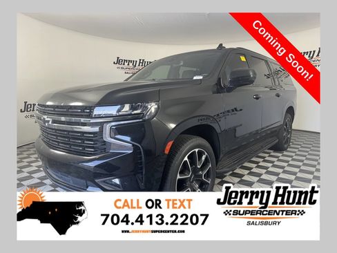 Used 2021 Chevrolet Suburban RST w/ Rear Media and Nav Package AWD/4WD image 1