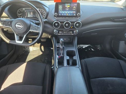 Used 2024 Nissan Sentra SR FWD image 8