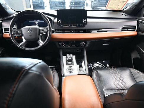 Used 2022 Mitsubishi Outlander SEL FWD image 46