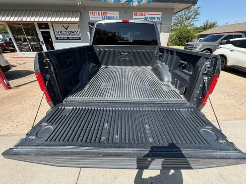 Used 2017 Ford F150 XLT w/ Equipment Group 302A Luxury AWD/4WD image 21