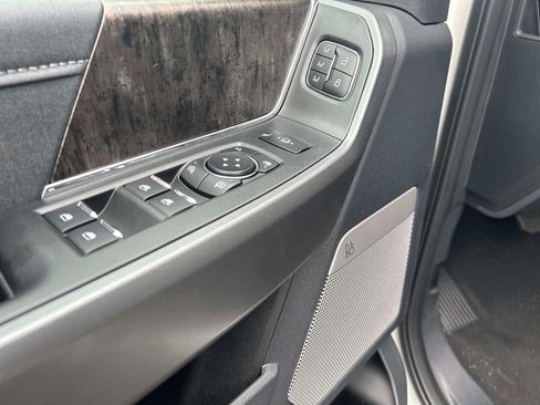 New 2026 Ford F350 Lariat w/ Black Appearance Package image 7