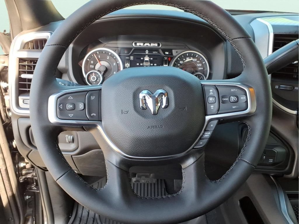 New 2027 RAM 3500 Big Horn AWD/4WD image 17