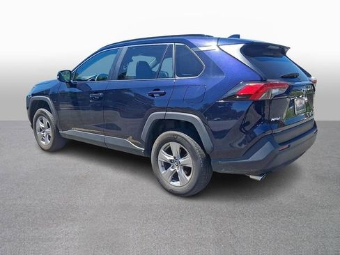 Used 2025 Toyota RAV4 XLE AWD/4WD image 6