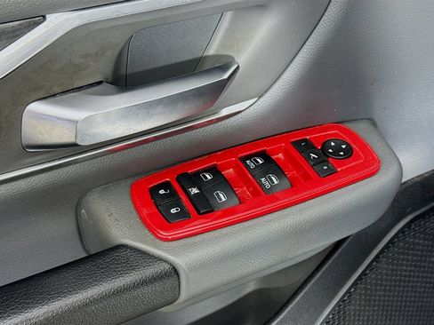Used 2019 RAM 1500 Big Horn AWD/4WD image 18