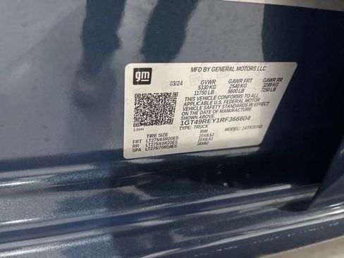 Used 2024 GMC Sierra 2500 Denali w/ Denali Reserve Package image 40