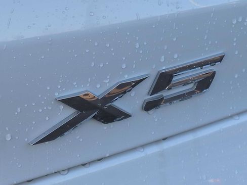 Used 2026 BMW X5 xDrive50e w/ Executive Package AWD/4WD image 13