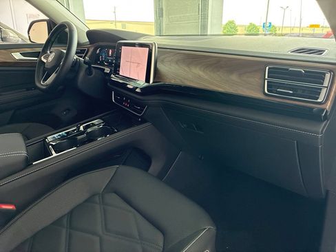 New 2026 Volkswagen Atlas SE AWD/4WD image 26