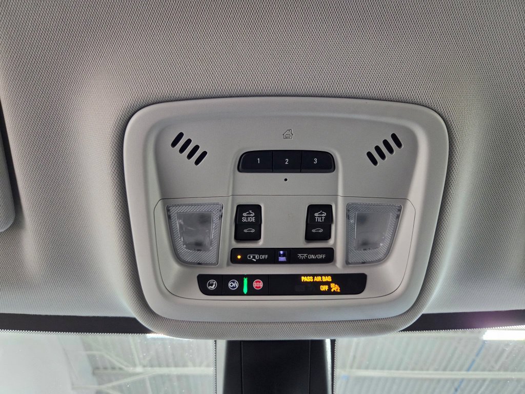Used 2020 Chevrolet Traverse High Country w/ LPO, Floor Liner Package AWD/4WD image 59