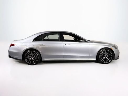 Used 2023 Mercedes-Benz S 500 4MATIC image 6