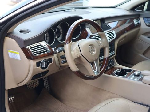 Used 2014 Mercedes-Benz CLS 550 image 13