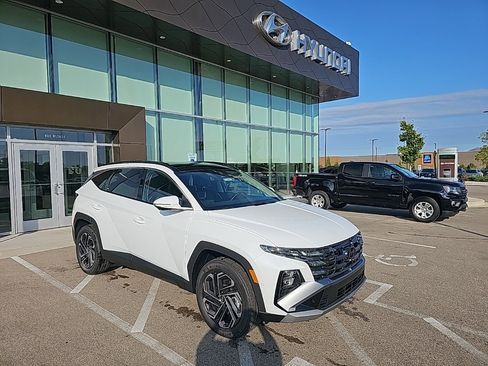 New 2026 Hyundai Tucson Limited image 7