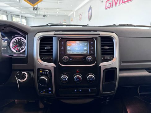 Used 2020 RAM 1500 Classic Warlock AWD/4WD image 18