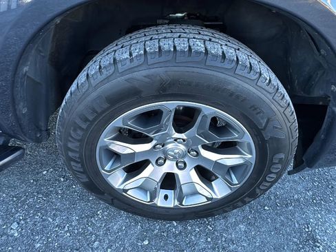 Used 2018 RAM 1500 Limited AWD/4WD image 18