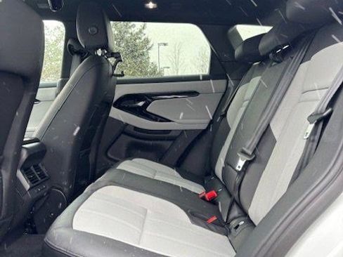 New 2026 Land Rover Range Rover Evoque Dynamic SE image 11