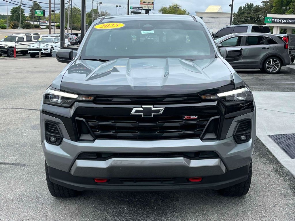 Certified 2023 Chevrolet Colorado Z71 w/ Z71 Convenience Package 2 AWD/4WD image 8