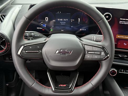 New 2026 Chevrolet Equinox EV RS image 12