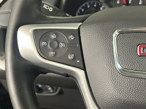 Used 2024 GMC Terrain SLT w/ Elevation Edition FWD image 19