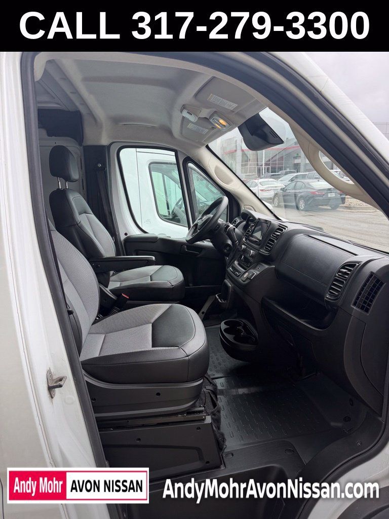 Used 2025 RAM ProMaster 2500 w/ Convenience Group FWD image 6