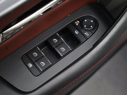 Used 2025 MAZDA CX-70 Plug-In Hybrid w/ Premium Plus image 12