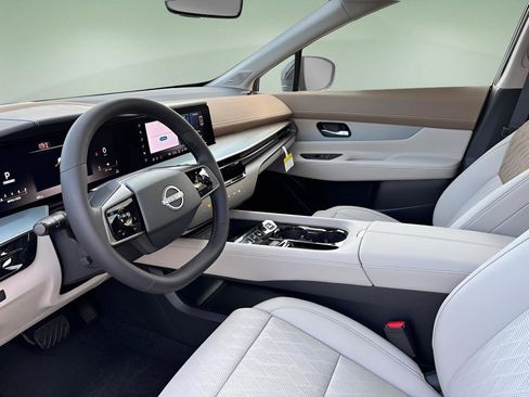 New 2026 Nissan Murano Platinum w/ Cargo Package AWD/4WD image 16