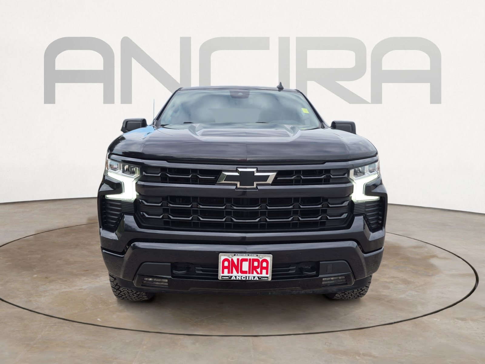Used 2023 Chevrolet Silverado 1500 RST w/ Z71 Off-Road Package AWD/4WD image 4