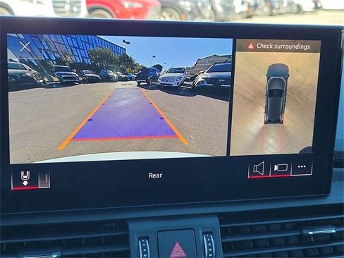 Used 2025 Audi Q5 2.0T Premium Plus w/ Premium Plus Package image 18