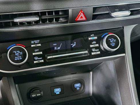 Used 2023 Hyundai Sonata Blue FWD image 23