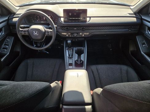 Used 2023 Honda Accord LX image 14