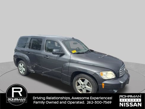 Used 2011 Chevrolet HHR LT FWD image 8