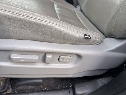 Used 2017 Honda Pilot EX image 13