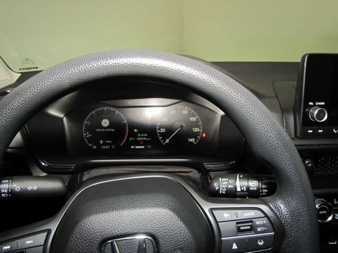 Certified 2024 Honda CR-V EX image 4