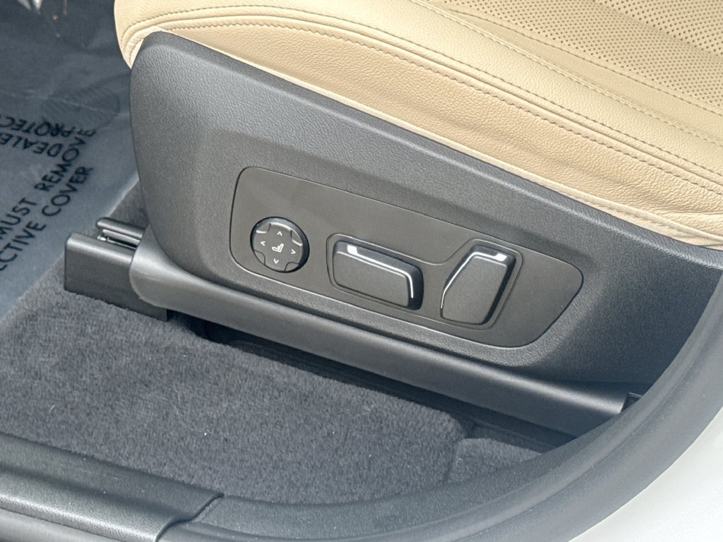 Used 2024 BMW X3 sDrive30i w/ Premium Package w/ZPA RWD image 15
