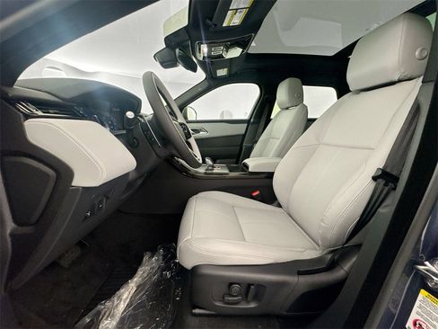 New 2026 Land Rover Range Rover Velar S image 19