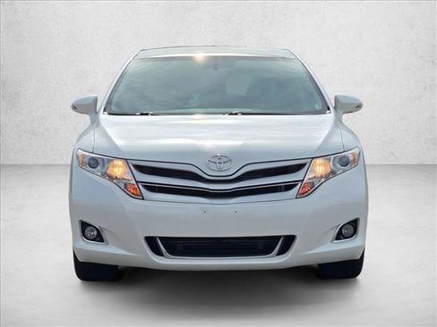 Used 2015 Toyota Venza XLE w/ XLE Premium Package AWD/4WD image 2