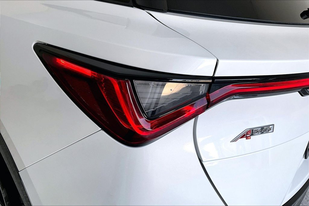 Used 2024 Acura ZDX A-Spec RWD image 37