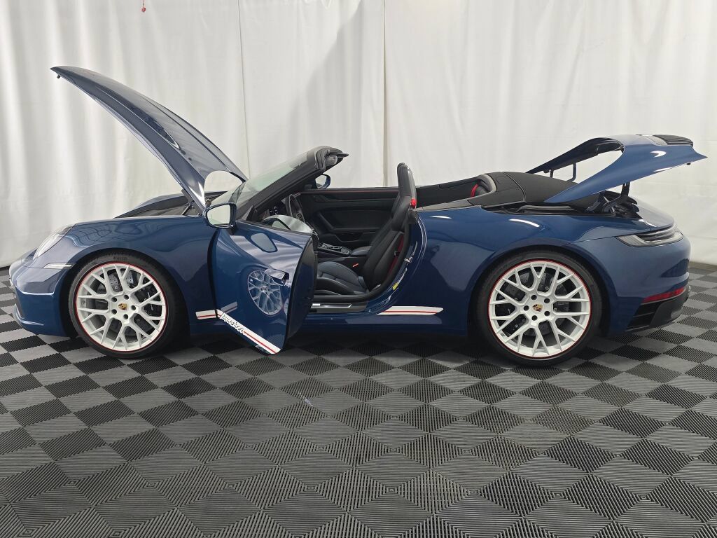 Used 2023 Porsche 911 Carrera GTS RWD image 12