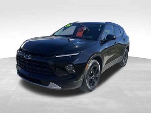 Used 2024 Chevrolet Blazer LT image 4