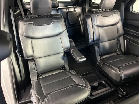 Used 2020 Ford Explorer ST w/ ST Street Pack AWD/4WD image 33