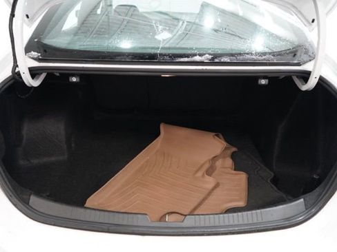 Used 2024 Chevrolet Malibu LT image 33