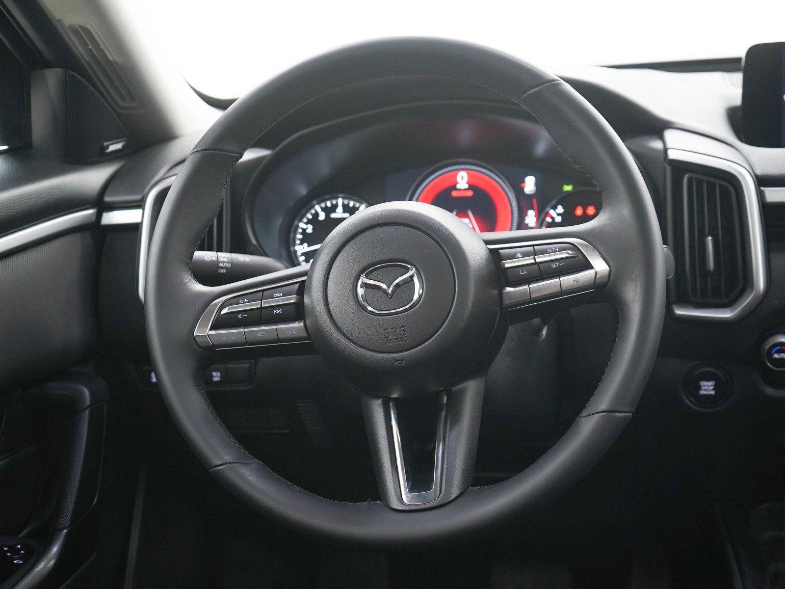 Used 2025 MAZDA CX-50 AWD 2.5 S w/ Premium Package image 17