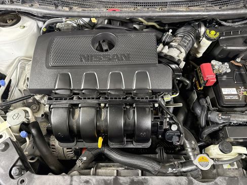 Used 2019 Nissan Sentra SV FWD image 36