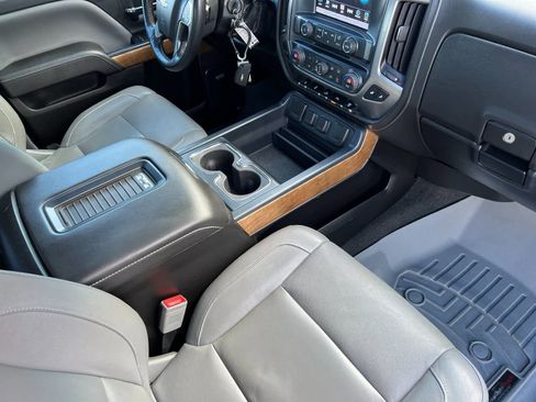 Used 2018 Chevrolet Silverado 2500 LTZ w/ Duramax Plus Package image 15